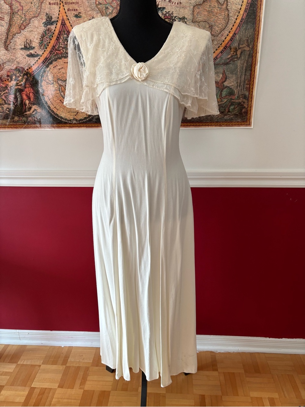 Vintage 80s Romantic Cream Lace Capelet Midi Dress